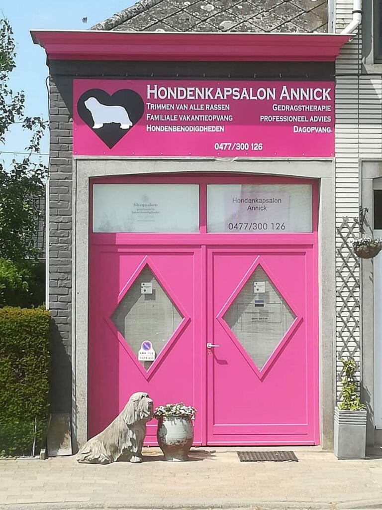Hondenkapsalon Annick
